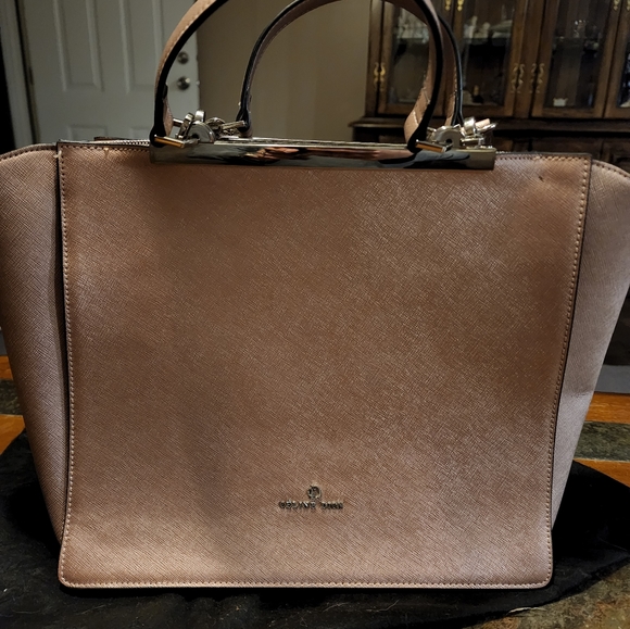 Céline Dion Metallic Rose Gold Bag Pictures DO NOT show the beauty. - Picture 3 of 3